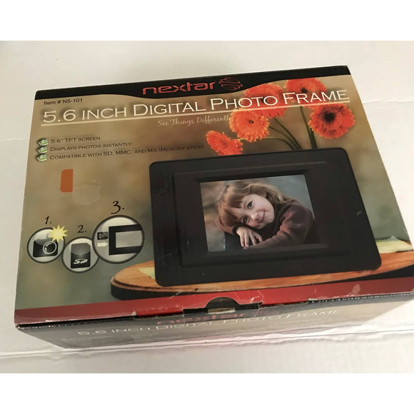 Nextar 5.6 Inch Digital Photo Frame Displays Instantly  New - Picture 1 of 5